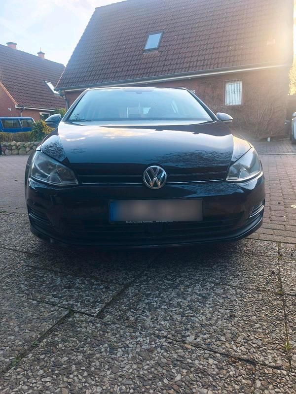 Gebraucht VW Golf VII 122 PS (89 kW) 2013 Schwarz Limousine