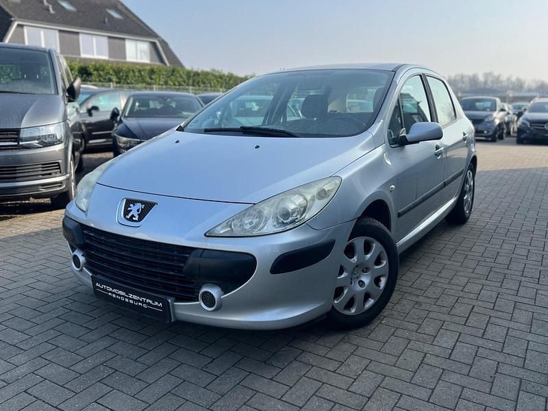 Gebraucht Peugeot 307 109 PS (80 kW) 2005 Silber Limousine