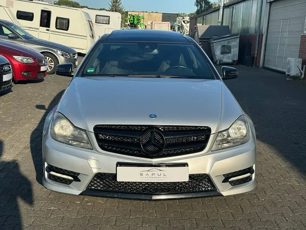 Gebraucht Mercedes C220 AMG 170 PS (125 kW) 2011 Silber Coupé