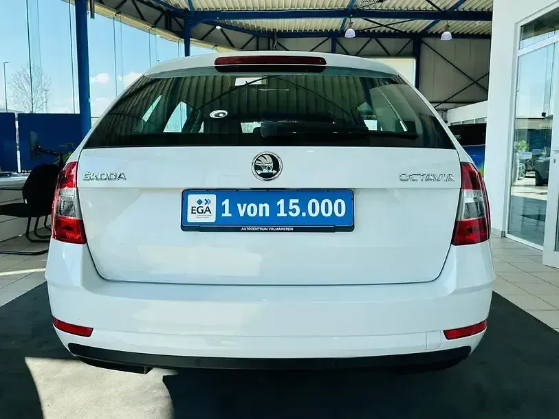 Gebraucht Skoda Octavia Ambition 150 PS (110 kW) 2018 Weiss