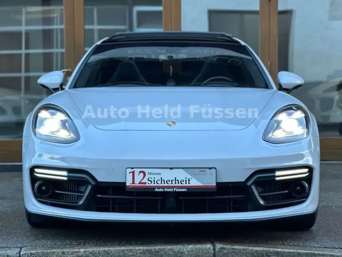 Gebraucht Porsche Panamera Turbo 549 PS (403 kW) 2017 Achatgrau Kleinwagen