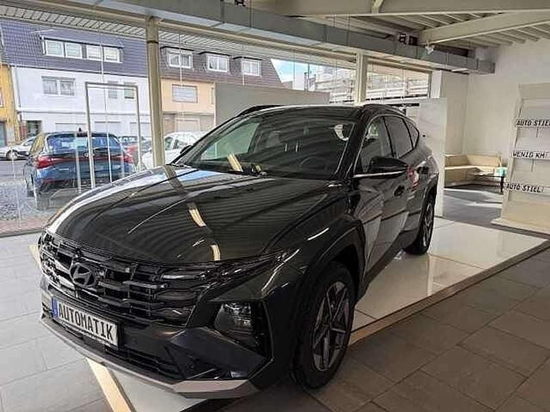 Cypress grenn Neu 2025 Hyundai Tucson GO! SUV | 35.790 € (Guter Preis) - Bild 1/4