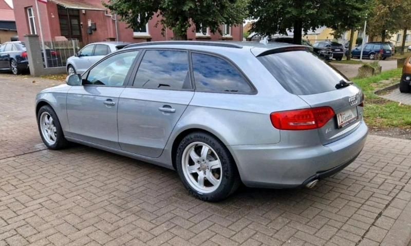 Gebraucht Audi A4 190 PS (139 kW) 2010 Silber Kombi