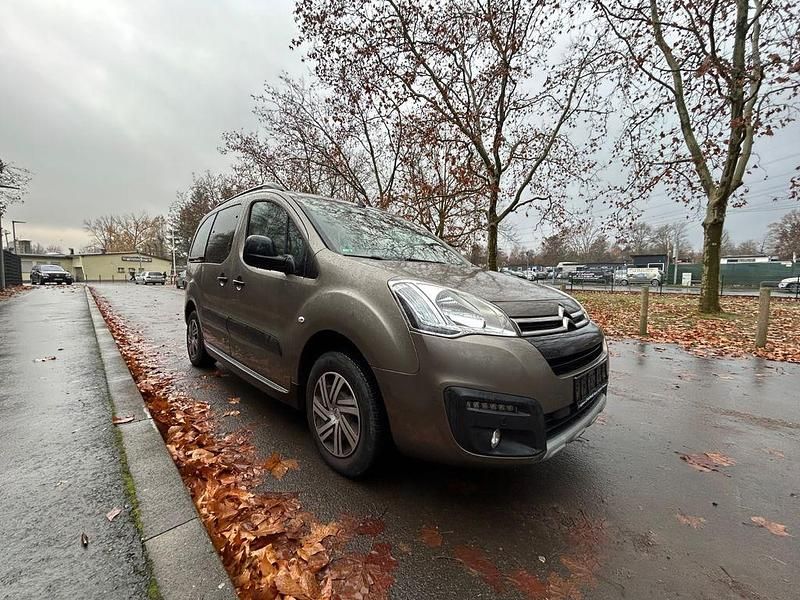 Gebraucht Citroën Berlingo XTR 120 PS (88 kW) 2015 Van / Kleinbus