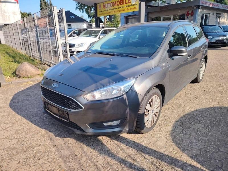 Grau Gebraucht 2015 Ford Focus Business Edition Kombi | 4.990 € (Fairer Preis) - Bild 1/4