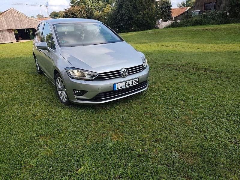 Silber Gebraucht 2014 VW Golf Sportsvan Highline Van / Kleinbus | 9.500 € (Superpreis) - Bild 1/4