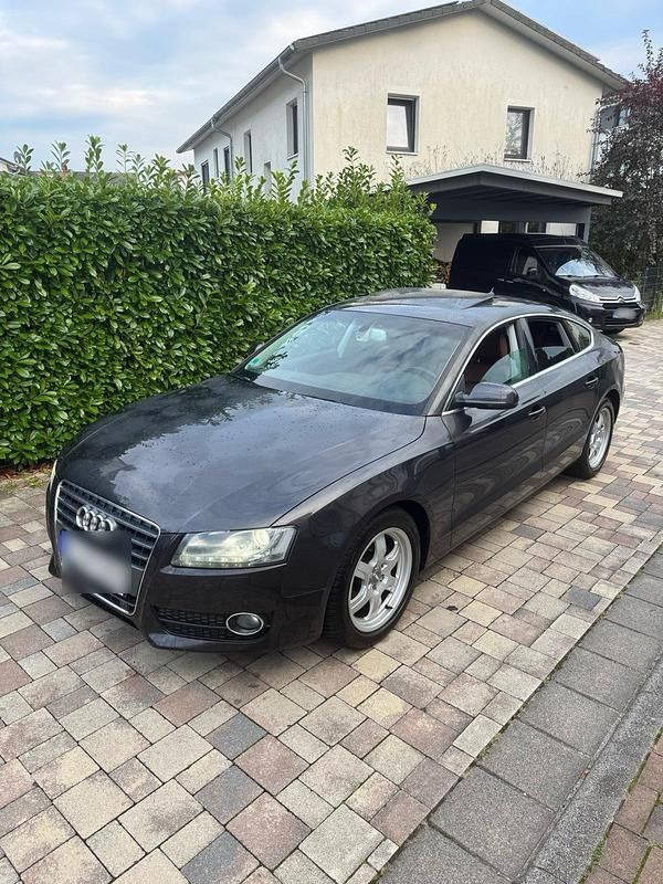 Schwarz Gebraucht 2011 Audi A5 Sportback Limousine | 11.900 € (Guter Preis) - Bild 1/4