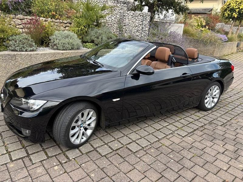 Schwarz Gebraucht 2009 BMW 325 Cabriolet Cabrio | 20.900 € - Bild 1/4