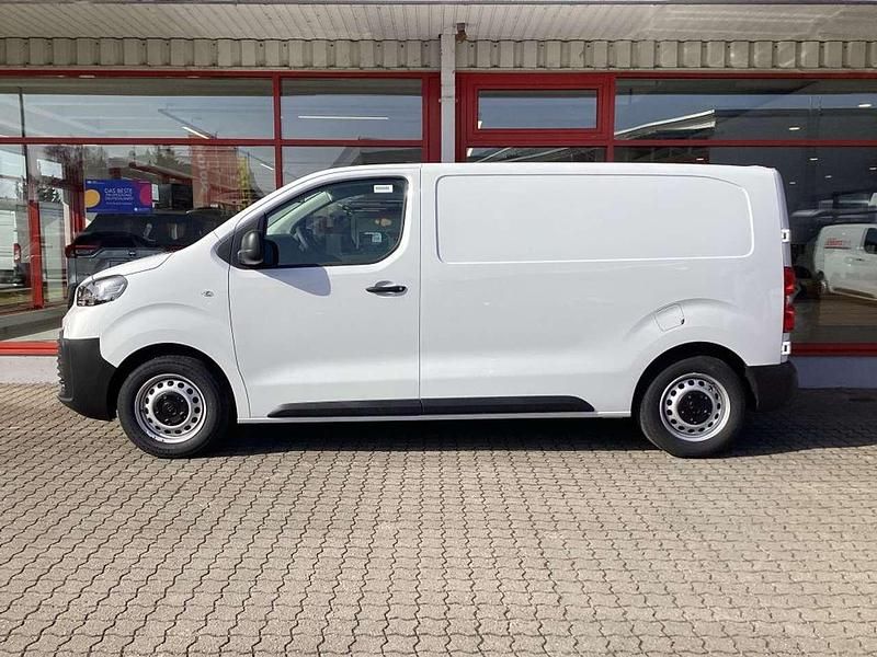 Neu Toyota Proace 120 PS (88 kW) 2026 Other Van / Kleinbus