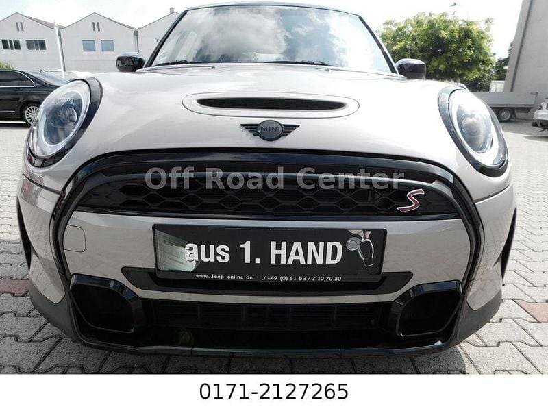 Grau Gebraucht 2022 Mini Cooper S Classic Kleinwagen | 24.990 € (Guter Preis) - Bild 1/4