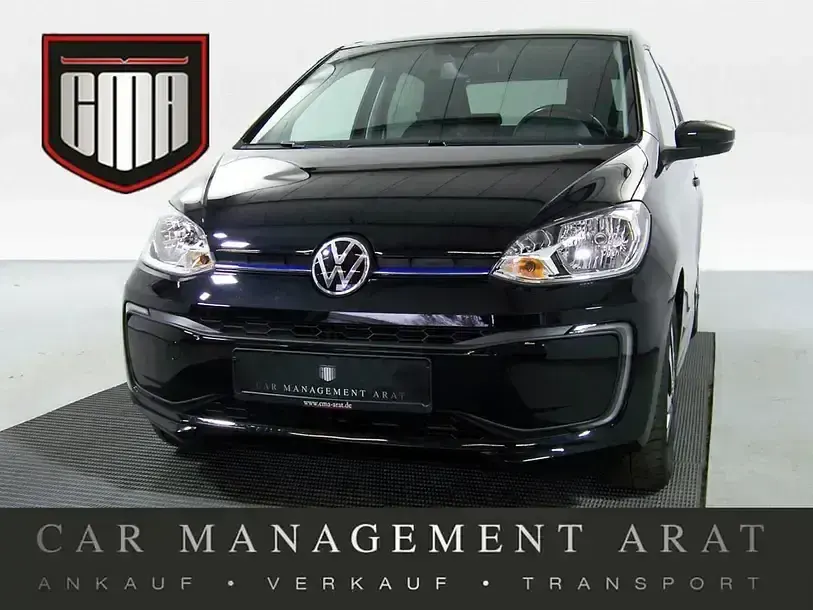 Usata VW e-up! Active 61 kW (83 CV) 2021 Nero Utilitaria