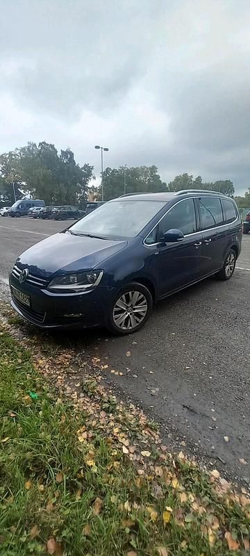 Blau Gebraucht 2013 VW Sharan Van / Kleinbus | 15.000 € (Etwas zu teuer) - Bild 1/4