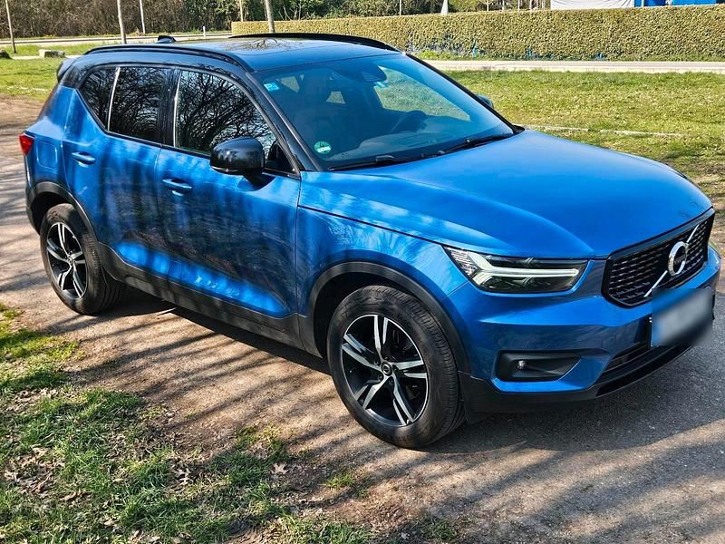 Gebraucht Volvo XC40 250 PS (183 kW) 2020 Blau SUV