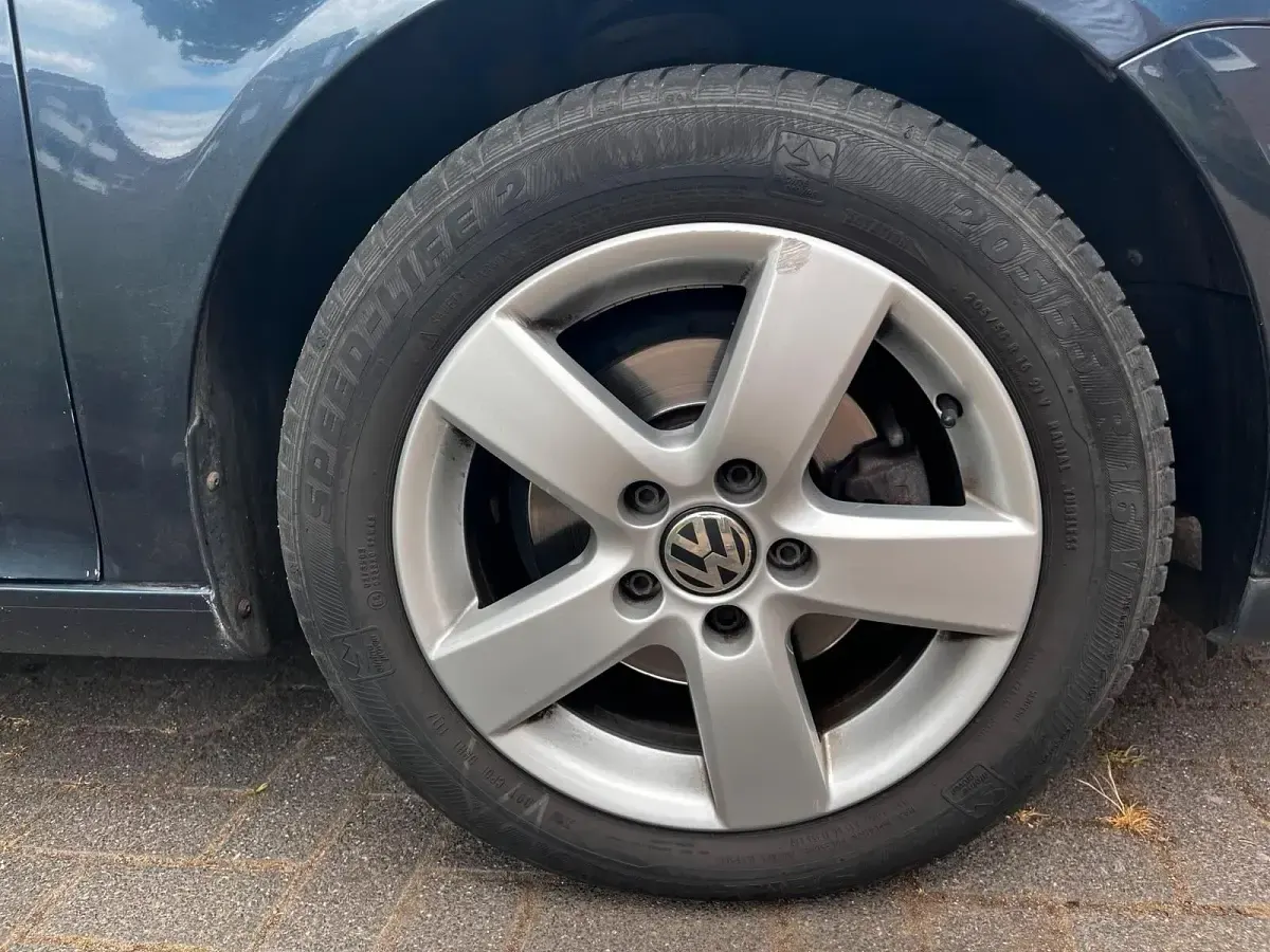 Gebraucht VW Golf V United 80 PS (58 kW) 2008 Blau Kleinwagen