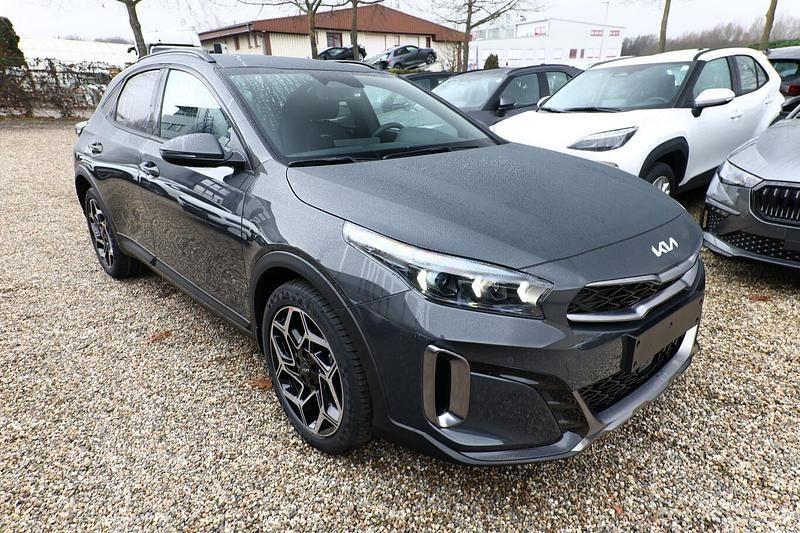 Neu Kia XCeed GT-Line 179 PS (131 kW) 2025 Lunarsilber metallic SUV