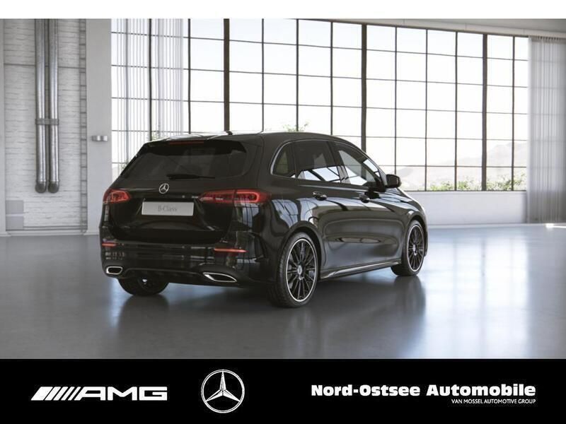 Gebraucht Mercedes B250e AMG 160 PS (117 kW) 2022 Andere farbe Van / Kleinbus