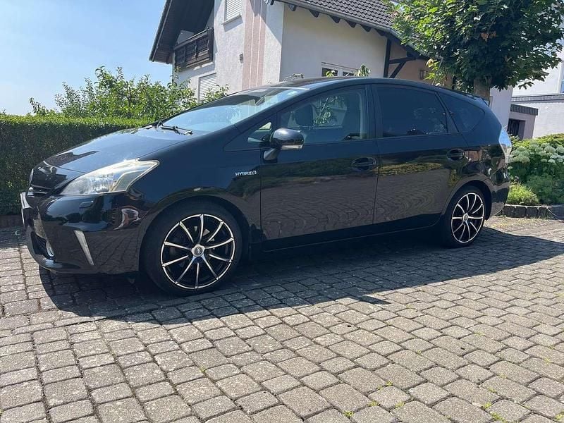 Schwarz Gebraucht 2012 Toyota Prius+ Executive Van / Kleinbus | 8.500 € (Guter Preis) - Bild 1/4