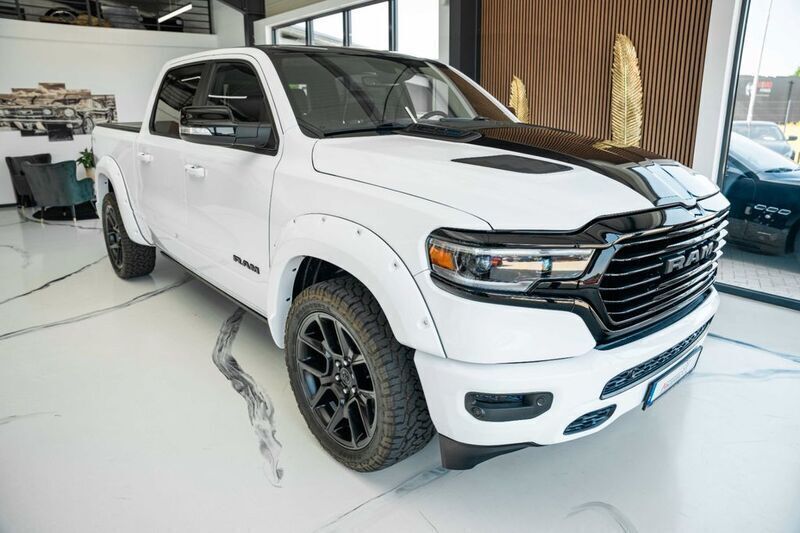 Second-hand Dodge Ram 401 CP (294 kW) 2022 Alb Pickup