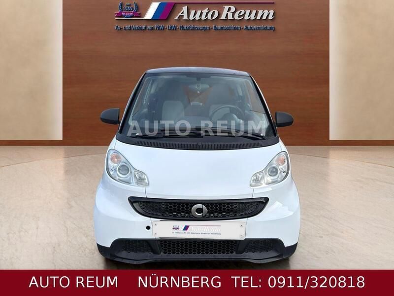 Gebraucht Smart ForTwo Coupé 61 PS (44 kW) 2013 Weiß Coupé