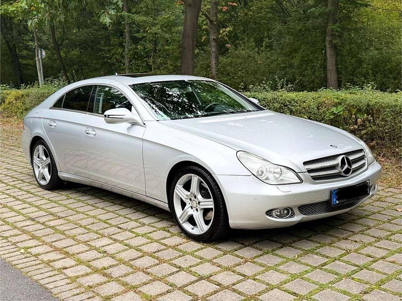 Gebraucht Mercedes CLS320 224 PS (164 kW) 2009 Iridiumsilber  metalliclack Limousine