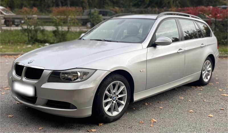 Gebraucht BMW 318 142 PS (104 kW) 2008 Grau Kombi