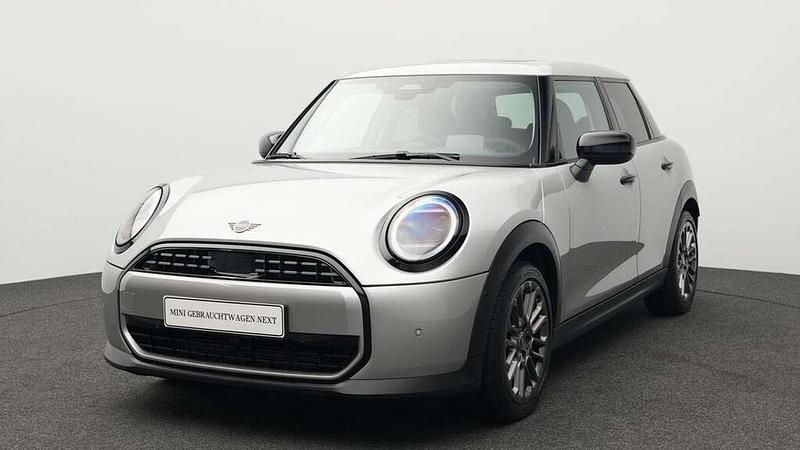 Grau Gebraucht 2024 Mini Cooper Classic Kleinwagen | 28.278 € (Fairer Preis) - Bild 1/4