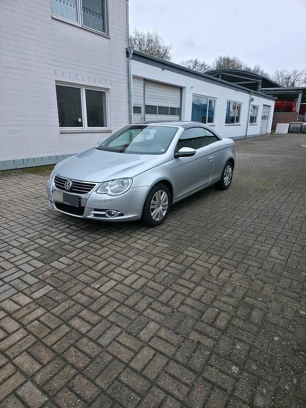 Gebraucht VW Eos Edition 140 PS (102 kW) 2010 Silber Cabrio