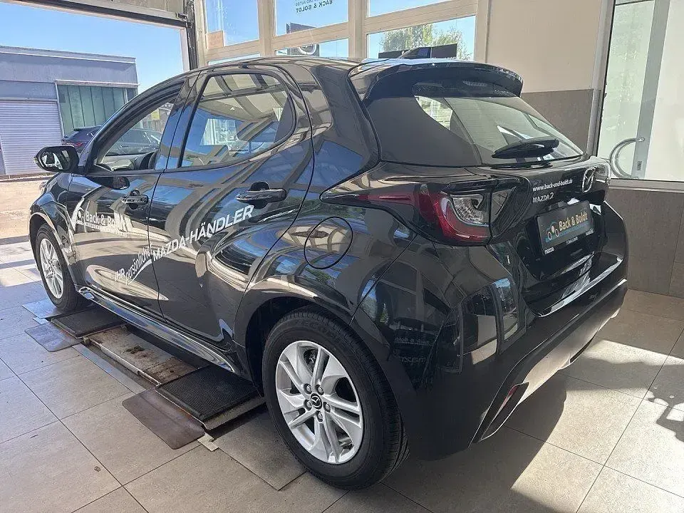 Neu Mazda 2 Center-Line 116 PS (85 kW) 2026 Schwarz Kleinwagen