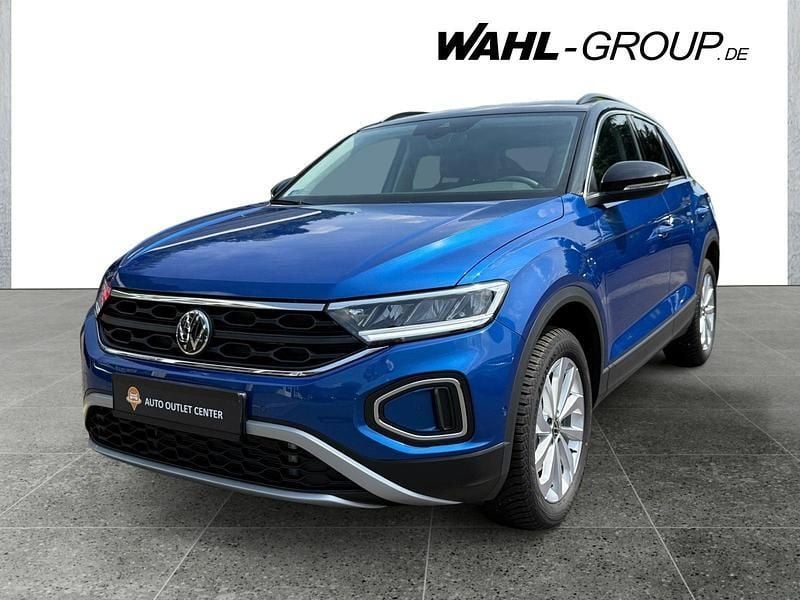 Blau Gebraucht 2025 VW T-Roc Life SUV | 29.890 € (Guter Preis) - Bild 1/4