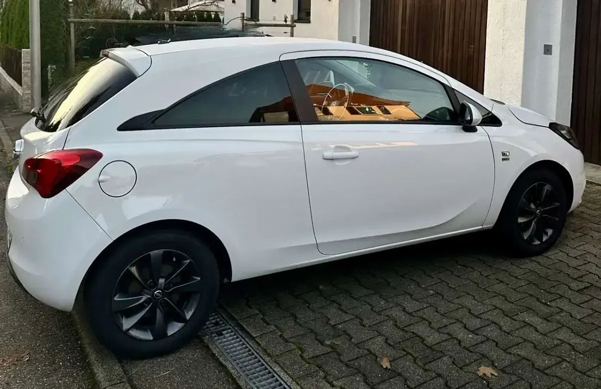 Gebraucht Opel Corsa 69 PS (50 kW) 2019 Weiß Limousine