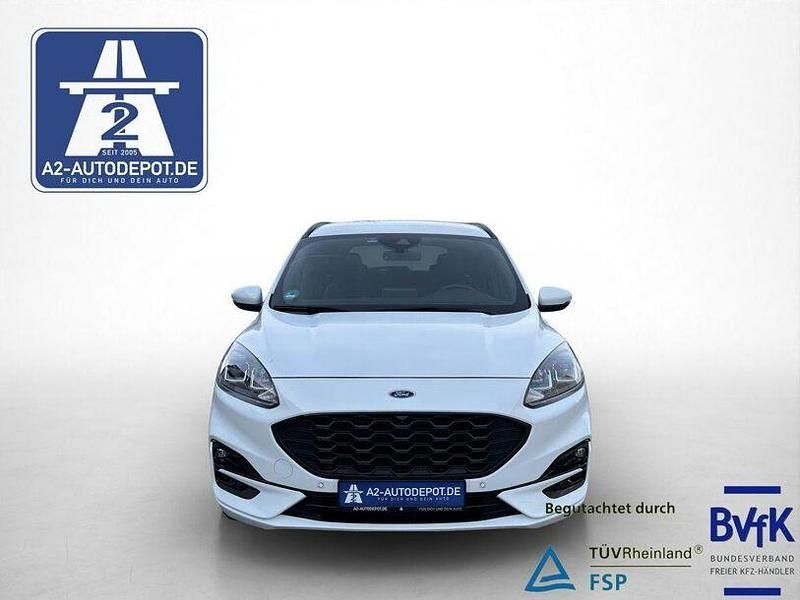 Gebraucht Ford Kuga ST-Line 120 PS (88 kW) 2022 Weiß SUV