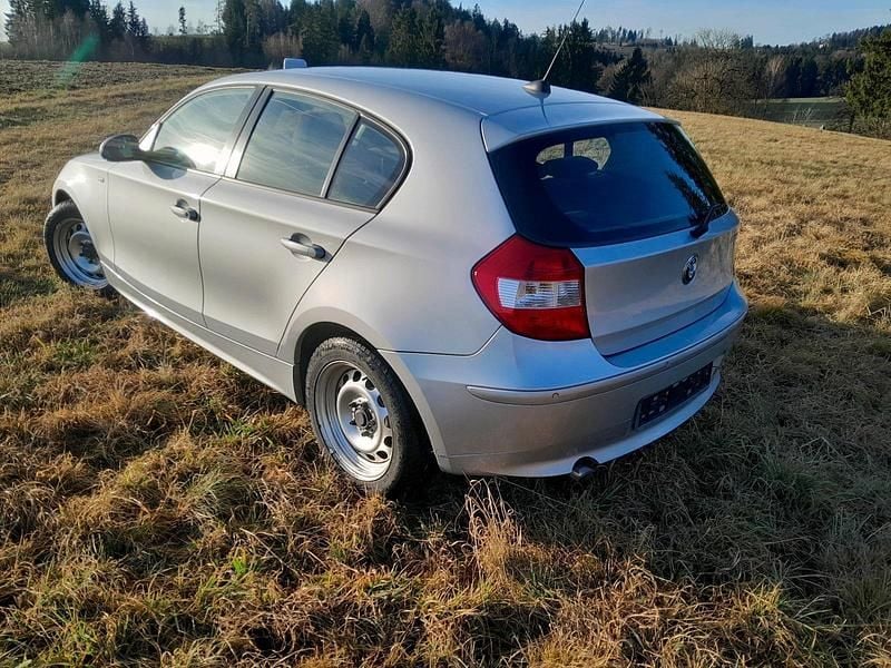 Gebraucht BMW 118 Coupé 2006 Silber Coupé