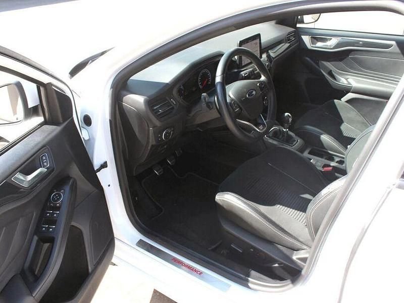 Gebraucht Ford Focus ST 280 PS (205 kW) 2019 Weiß Kombi