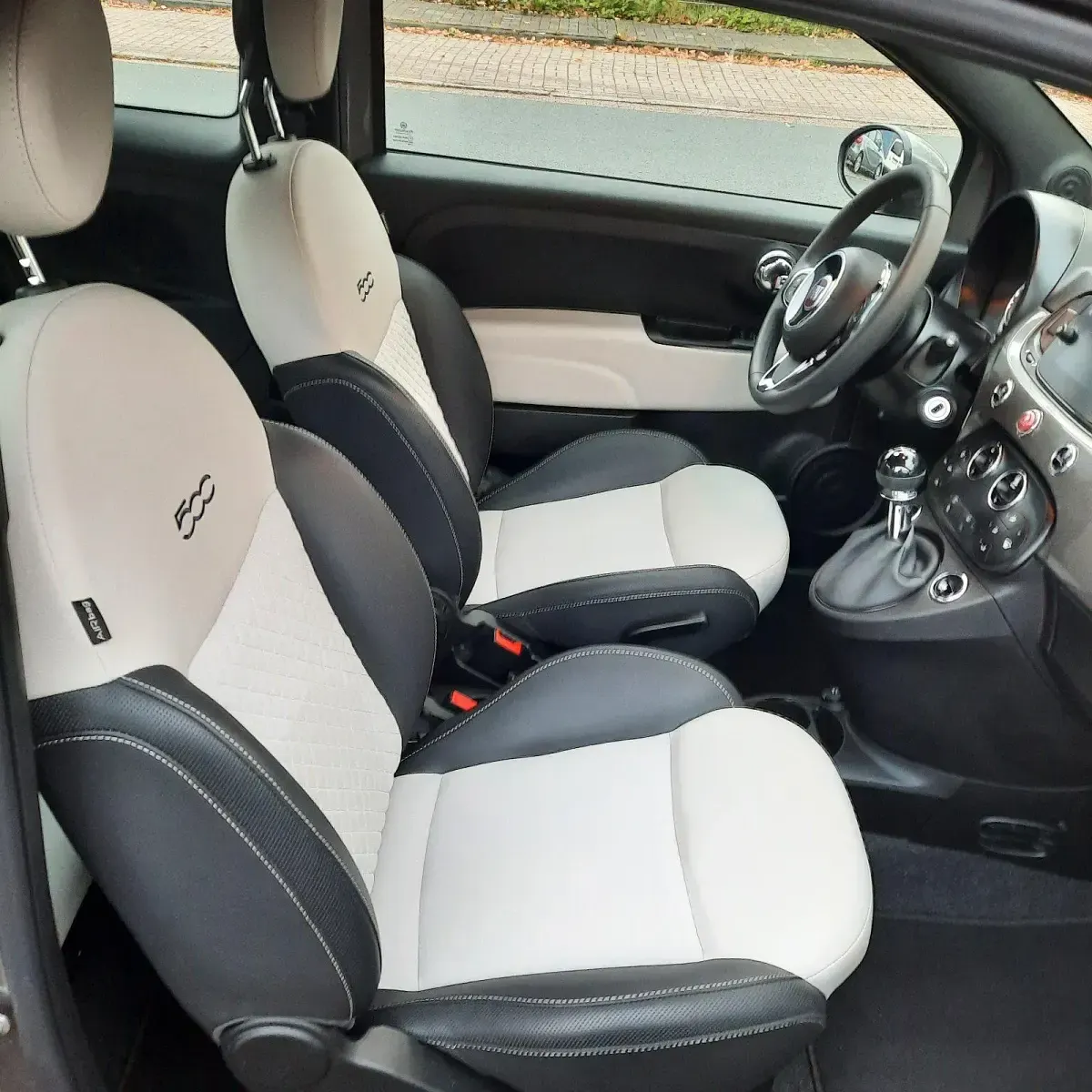 Gebraucht Fiat 500C Dolcevita 69 PS (50 kW) 2022 Grau Cabrio