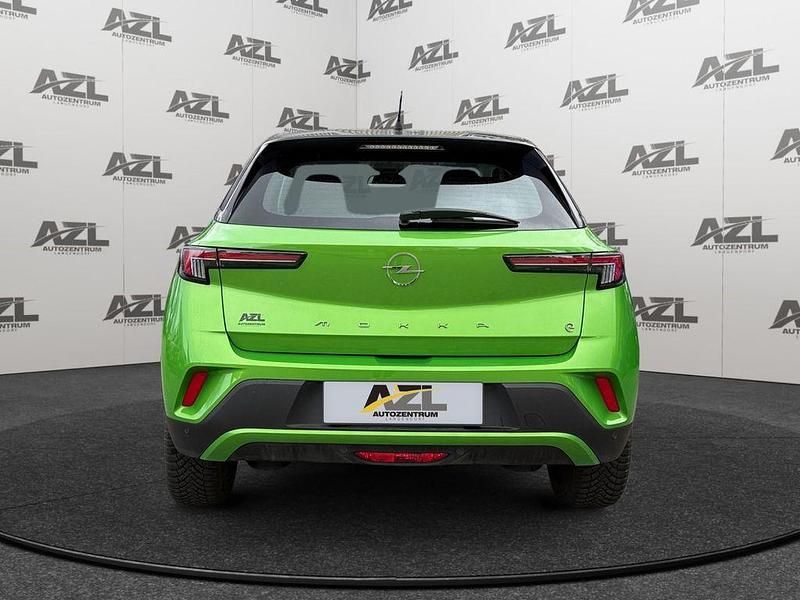 Gebraucht Opel Mokka-e 100 kW (136 PS) 2022 Grün SUV