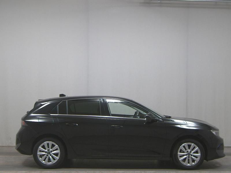 Grau Gebraucht 2023 Opel Astra Elegance Limousine | 16.480 € (Guter Preis) - Bild 1/4