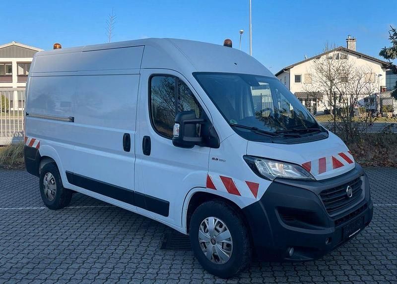 Weiß Gebraucht 2021 Fiat Ducato Van | 17.980 € (Superpreis) - Bild 1/4