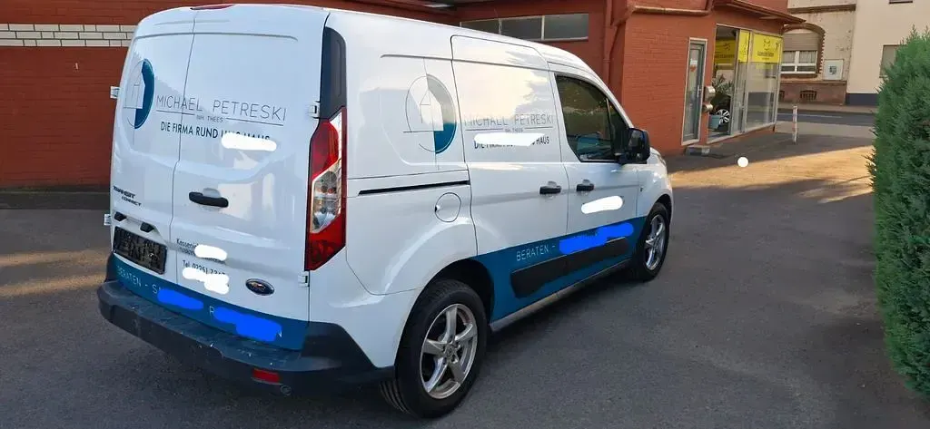 Gebraucht Ford Transit Connect Trend 101 PS (74 kW) 2017 Weiß Van / Kleinbus