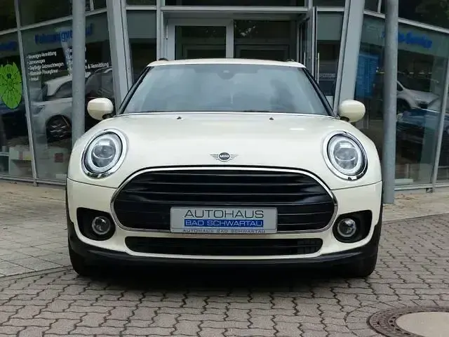 Gebraucht Mini One Clubman 102 PS (75 kW) 2021 Andere Kombi