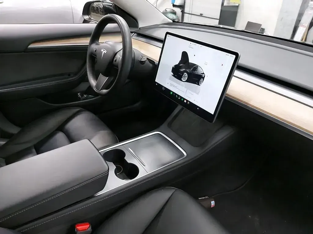 Gebraucht Tesla Model 3 Long Range AWD 258 kW (351 PS) 2022 Schwarz Limousine