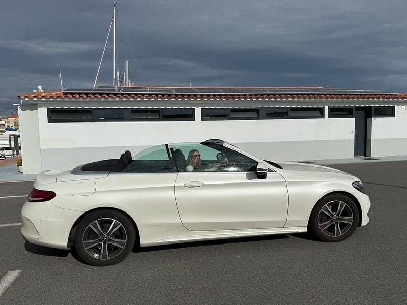 Weiß Gebraucht 2017 Mercedes C300 Sport Edition Cabrio | 28.600 € (Fairer Preis) - Bild 1/4