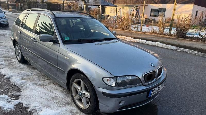 Gebraucht BMW 320 170 PS (125 kW) 2004 Grau Kombi