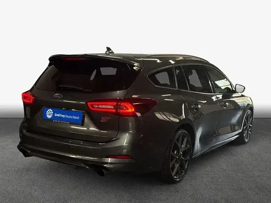 Gebraucht Ford Focus ST 280 PS (205 kW) 2023 Grau Kombi