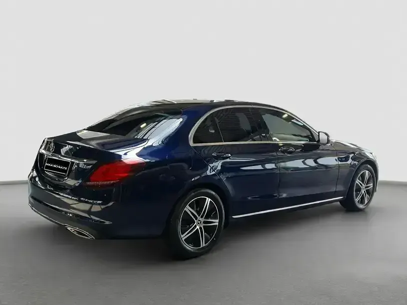 Gebraucht Mercedes C180 156 PS (114 kW) 2021 Manufaktur exklusiv cavansitblau (metallic) Limousine