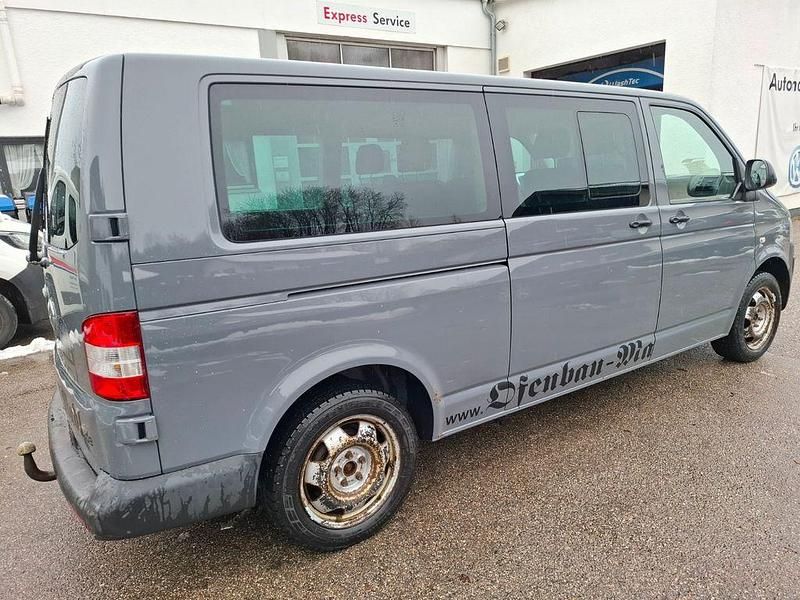 Gebraucht VW Caravelle Trendline 179 PS (131 kW) 2013 Grau Van / Kleinbus