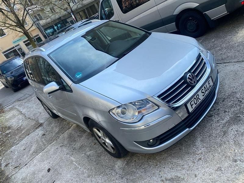 Gebraucht VW Touran Highline 140 PS (102 kW) 2007 Silber Van / Kleinbus