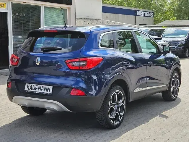 Gebraucht Renault Kadjar Bose Edition 131 PS (96 kW) 2018 Blau SUV