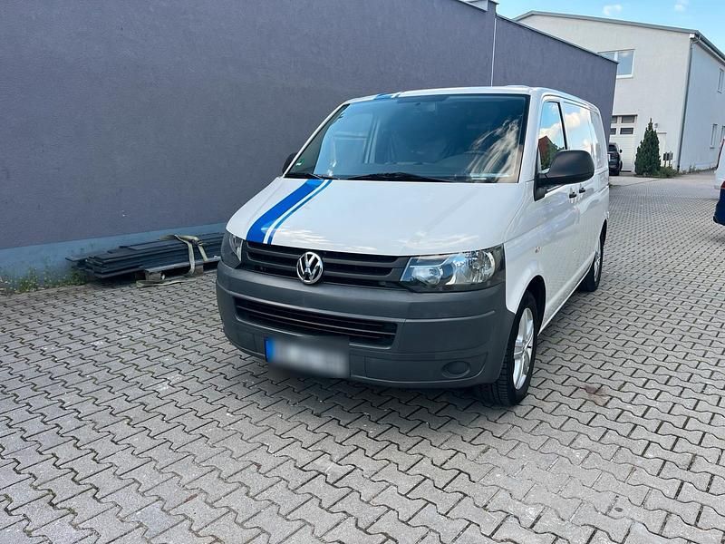 Weiß Gebraucht 2010 VW T5 Van | 9.800 € (Fairer Preis) - Bild 1/4