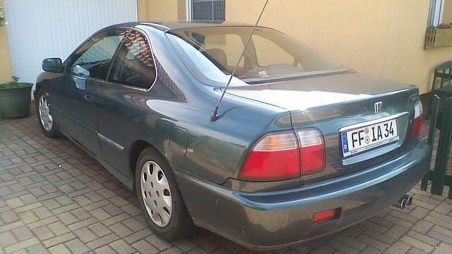 Gebraucht Honda Accord 150 PS (110 kW) 1995 Grün metallic Coupé