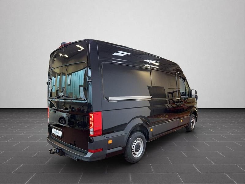 Używany VW Crafter 177 KM (130 kW) 2026 Czarny Van
